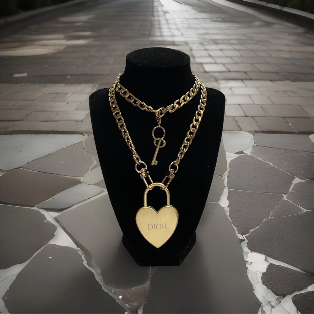 NEW Christian Dior Novelty Gold Heart Lock Key + Box On Unbranded Chain Necklace